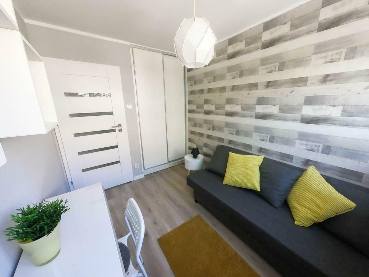New Apartment - 300 M Town Hall - 3 Rooms - 7 People Wroclaw Luaran gambar
