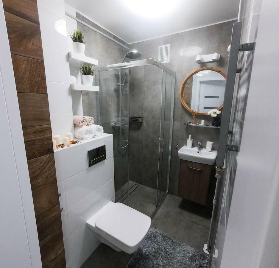 New Apartment - 300 M Town Hall - 3 Rooms - 7 People Wroclaw Luaran gambar