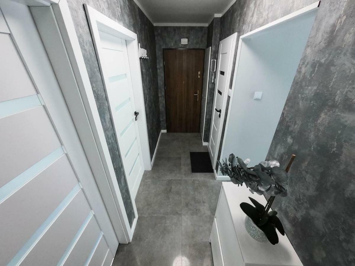 New Apartment - 300 M Town Hall - 3 Rooms - 7 People Wroclaw Luaran gambar