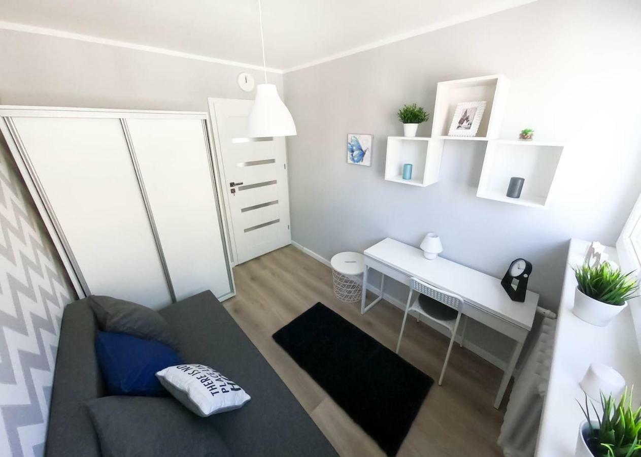 New Apartment - 300 M Town Hall - 3 Rooms - 7 People Wroclaw Luaran gambar