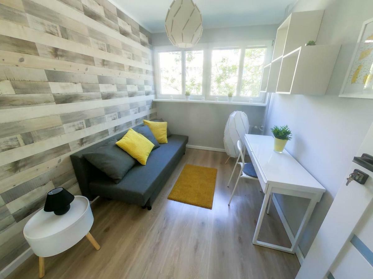 New Apartment - 300 M Town Hall - 3 Rooms - 7 People Wroclaw Luaran gambar